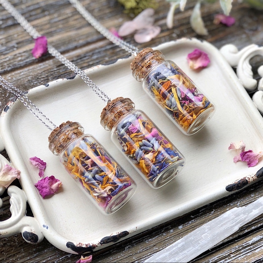 🌿🌸Botanical Garden🌸🌿Dried Flower Boho Necklace - Picture 3 of 6